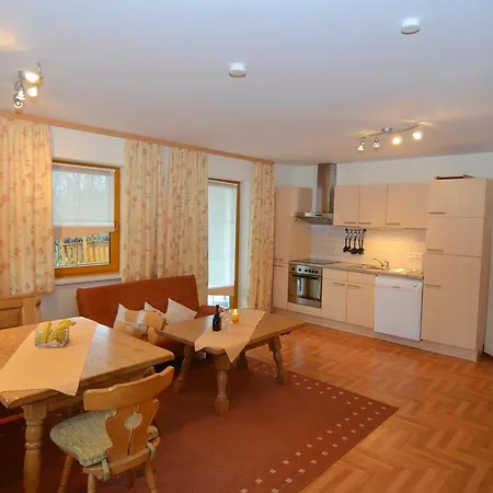 Flat With Swimming Pool In Prackenbach Viechtach
