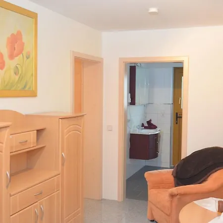 Flat With Swimming Pool In Prackenbach Apartment Viechtach
