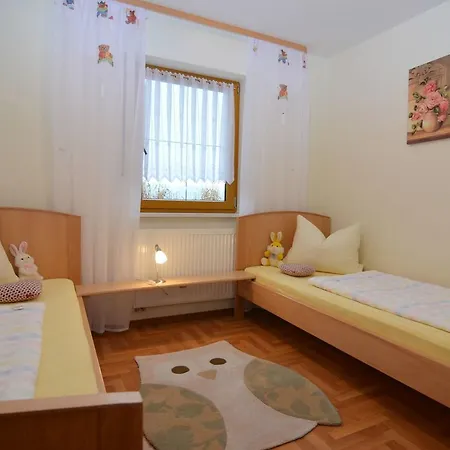 Flat With Swimming Pool In Prackenbach Viechtach