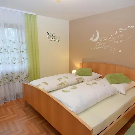 Flat With Swimming Pool In Prackenbach * Viechtach