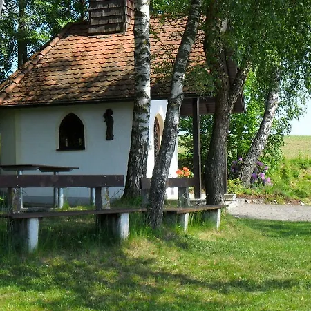 Flat With Swimming Pool In Prackenbach * Viechtach